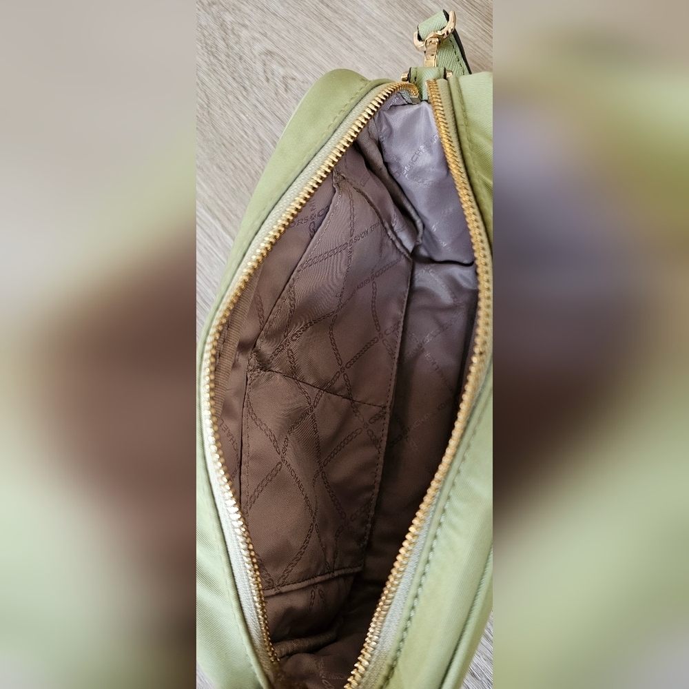MK Crossbody Bag – Light Green - Picture 9 of 9